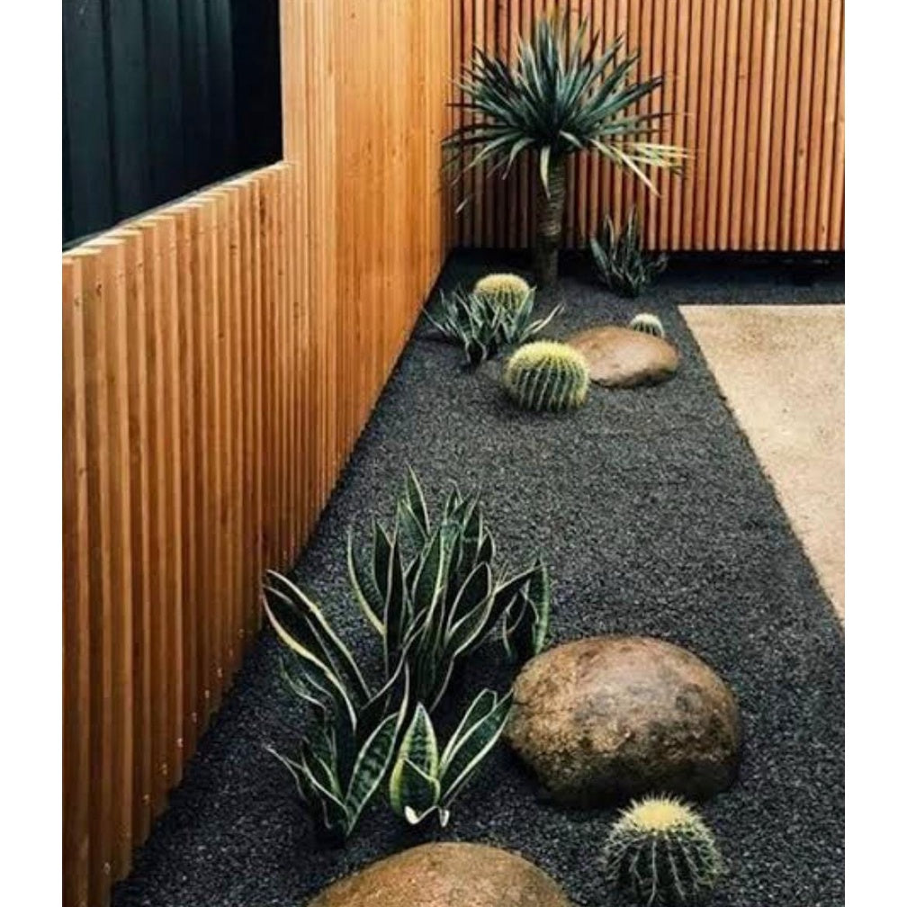 Pedra Seixo Preta Dolomita para Jardinagem e Decoração de Vasos - 5 ou 15 kg