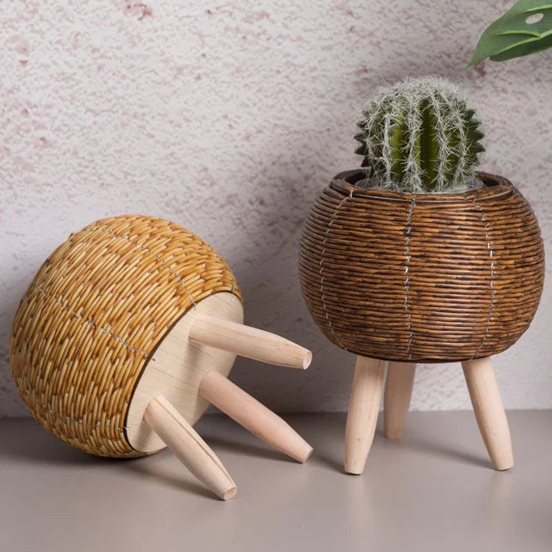 Suporte de Flores em Rattan – Design Nórdico Elegante para Jardim e Sala