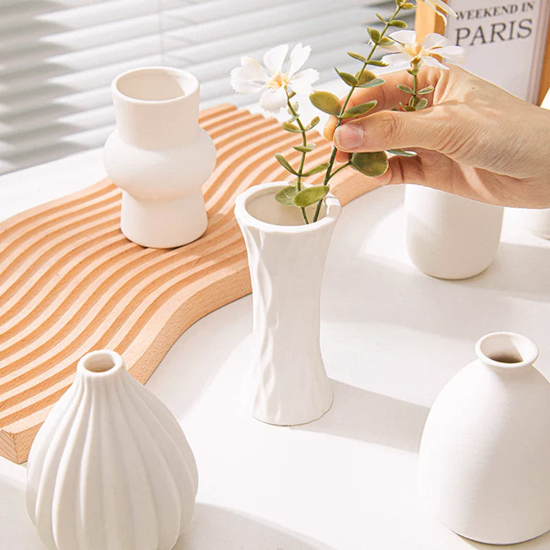 Vaso de Flor em Cerâmica Branca Estilo Nórdico - Design Moderno e Elegante