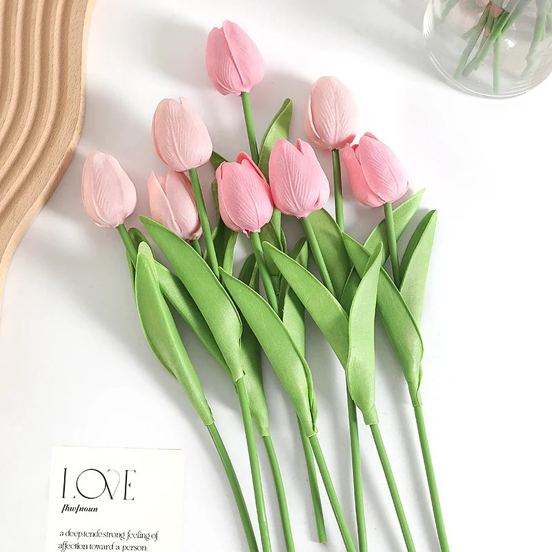 Buquê de Tulipas Artificiais MENGHAO em Seda