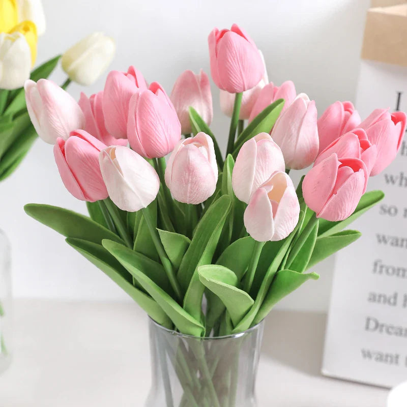 Buquê de Tulipas Artificiais MENGHAO em Seda