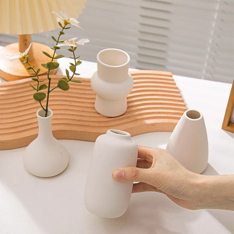Vaso de Flor em Cerâmica Branca Estilo Nórdico - Design Moderno e Elegante