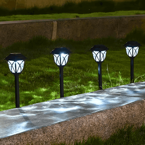 Luminária Solar de Jardim