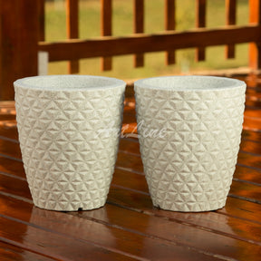 Conjunto de 2 Vasos de Plantas em Polietileno Reciclável (30x25cm) - Decorativos, Leves e Resistentes