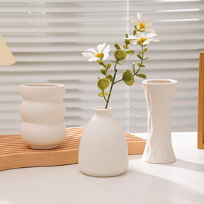 Vaso de Flor em Cerâmica Branca Estilo Nórdico - Design Moderno e Elegante