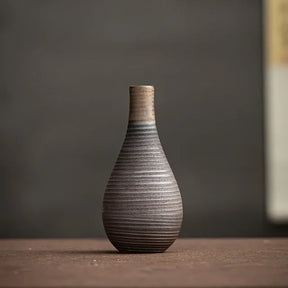 Vaso de Cerâmica Artesanal Feito à Mão