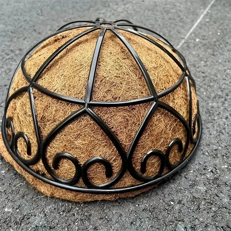 Vaso Suspenso Redondo com Corrente e Revestimento de Fibra de Coco