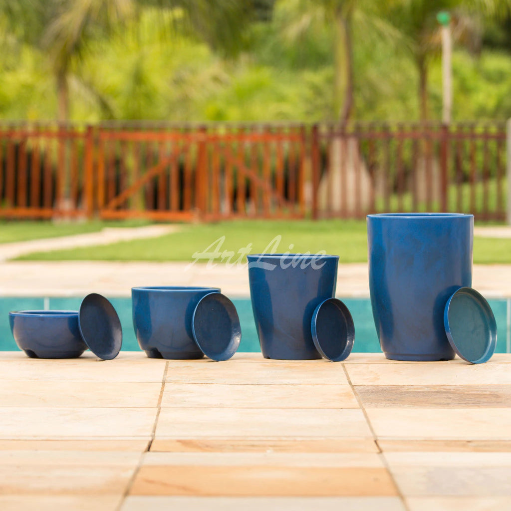 Conjunto de 4 Vasos Decorativos para Plantas em Polietileno - Modelos Coluna Bojo Escovado Luxo N°1 e N°2, Bojo N°1 e Bacia N°1 com Prato