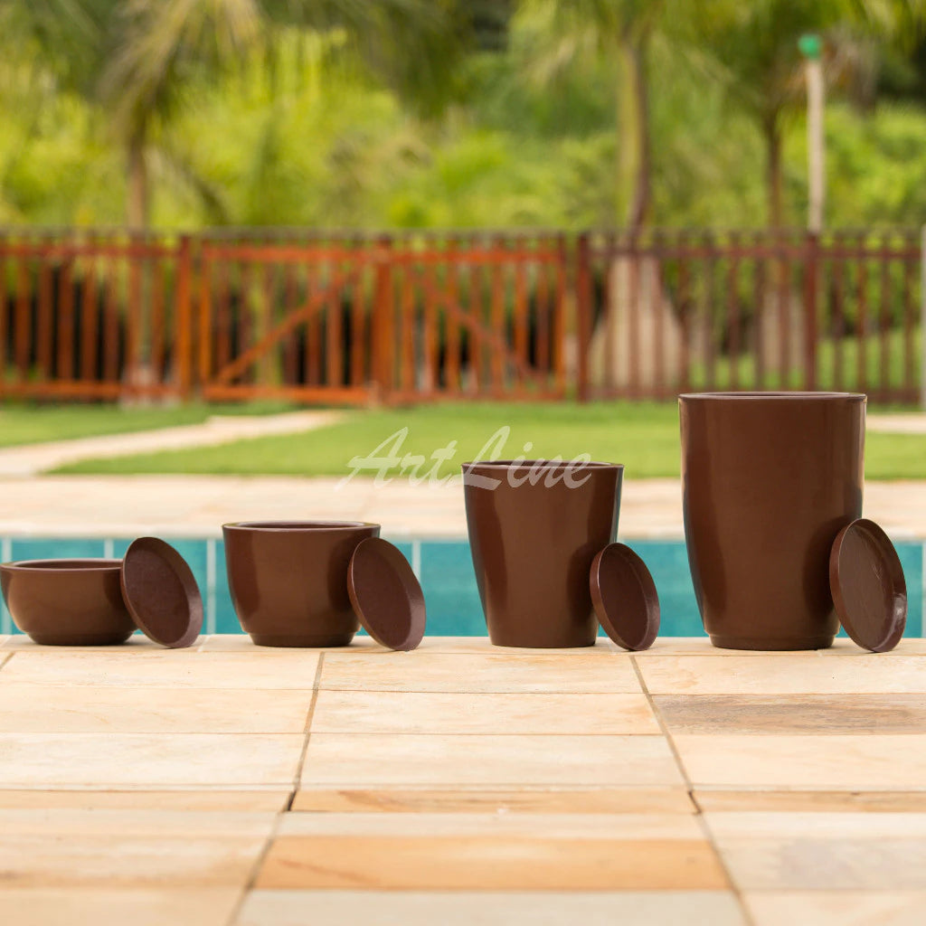 Conjunto de 4 Vasos Decorativos para Plantas em Polietileno - Modelos Coluna Bojo Escovado Luxo N°1 e N°2, Bojo N°1 e Bacia N°1 com Prato