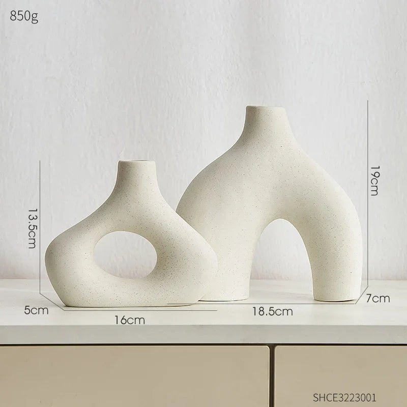 Vasos Decorativos Minimalistas de Cerâmica Fosca em Estilo Nórdico - Conjunto com 2 Peças
